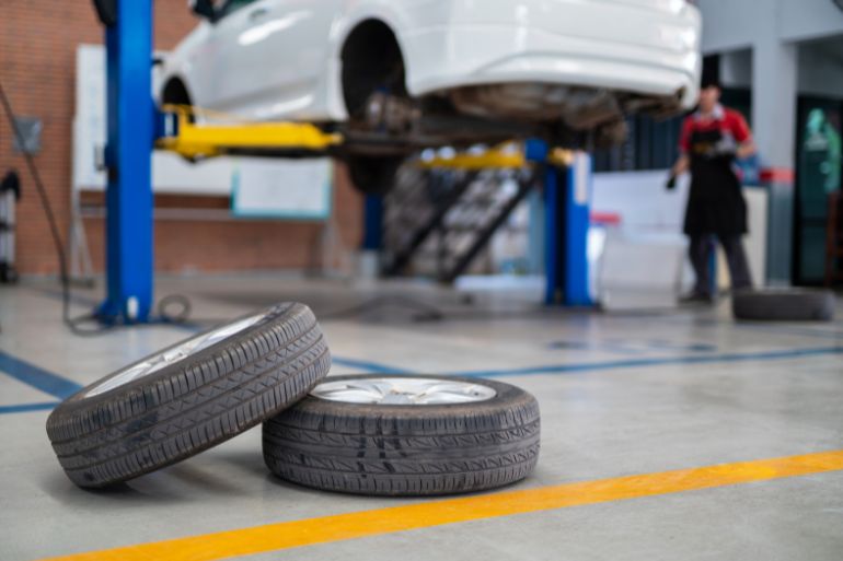 Automobile Workshop Interiors (Epoxy coating)