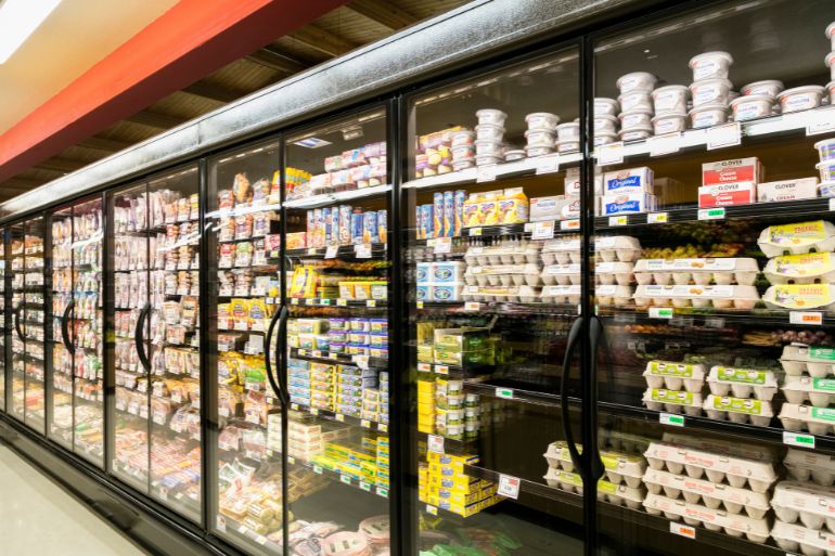Supermarkets & Groceries